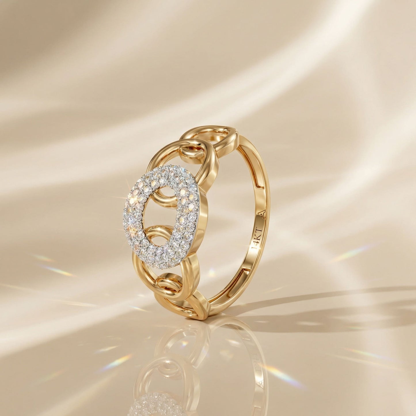 14K Yellow Gold Natural Diamonds Oval Chain Link Ring