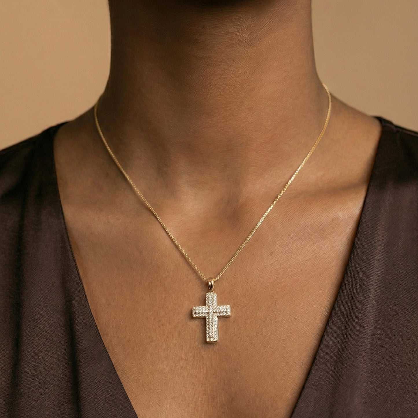 18K Yellow Gold Pave Diamonds Cross Pendant Necklace